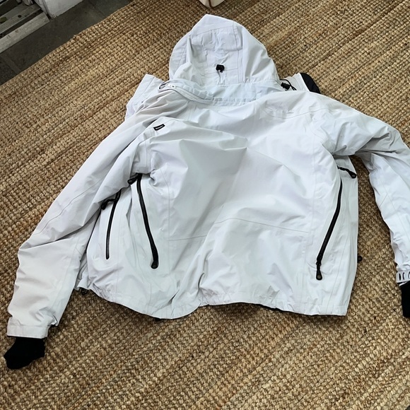 Matador White Black Waterproof Ski Snow Jacket - Picture 8 of 8